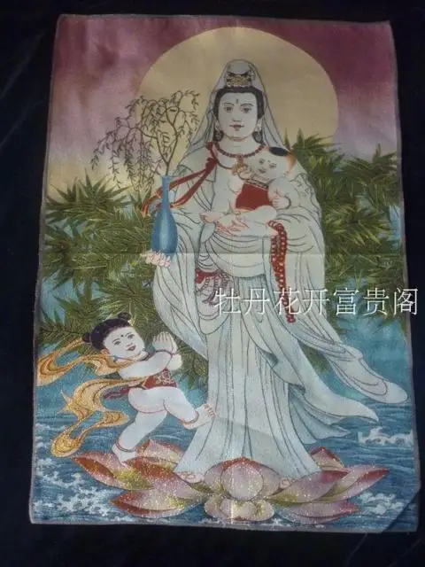 

Chinese Antique collection the Thangka embroidery Goddess of mercy diagram