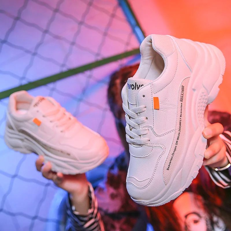 Женские кроссовки модная женская повседневная обувь удобная на платформе