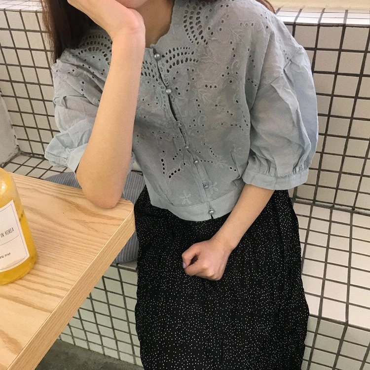 Женская Однотонная рубашка Camicia белая однотонная с вырезом квадратным и пышными