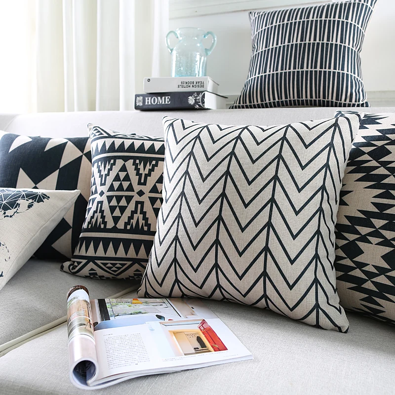 Наволочка для подушки оптом черная белая абстрактная Геометрическая с картой