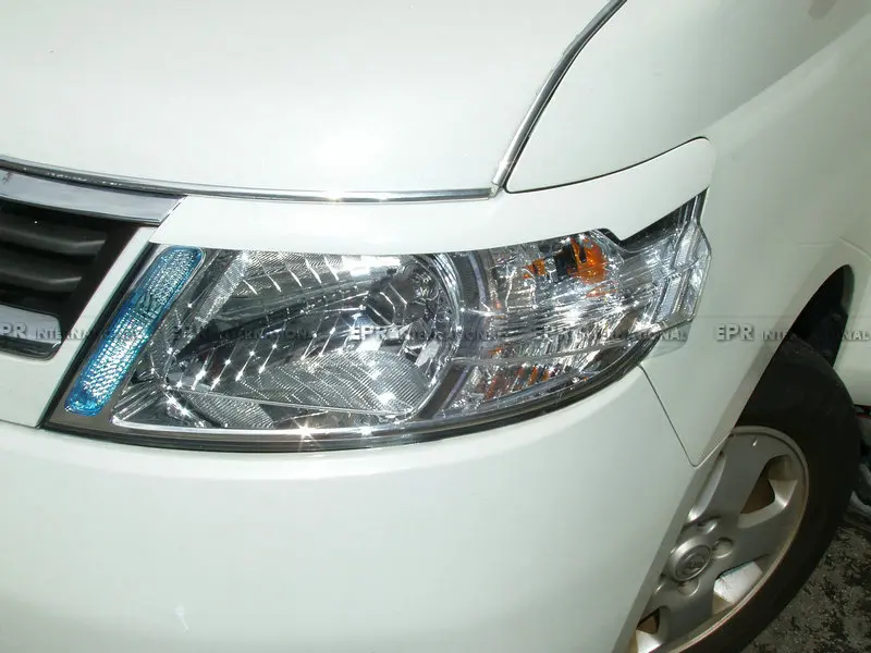 Для Nissan Serena C25 комплект из углеродного волокна/стекловолокна FRP для бровей (2005-2011) |