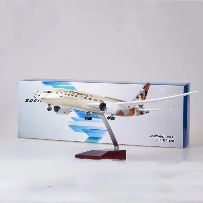 1/130 масштаб 43 см самолет Boeing B787 Dreamliner ETIHAD Модель самолетов W свет и колеса литая
