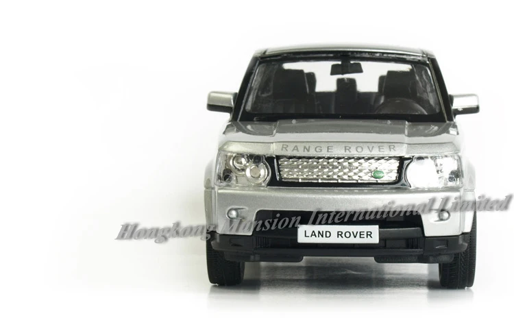 Литая металлическая модель автомобиля в масштабе 1:36 для коллекции Range Rover Sport