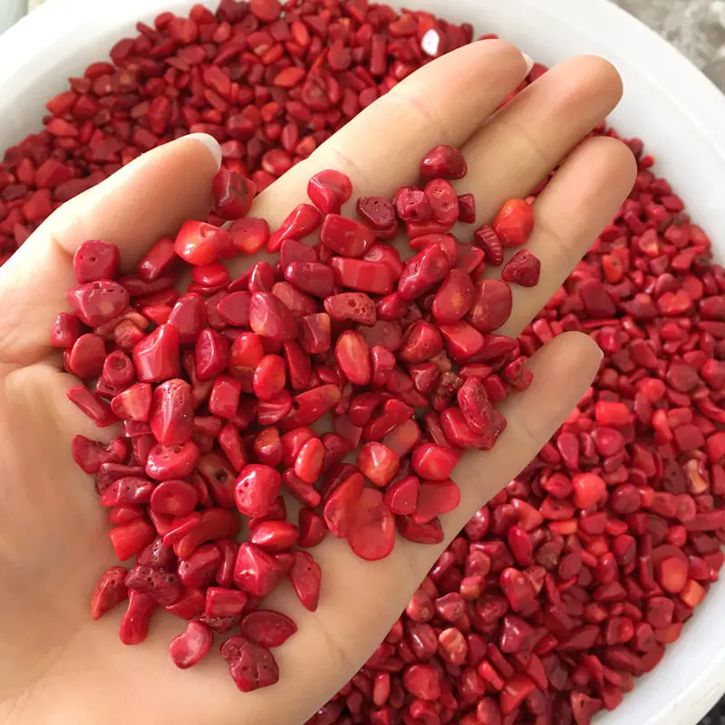 Натуральный красный коралловый гравий камень кристалл кварц минеральный