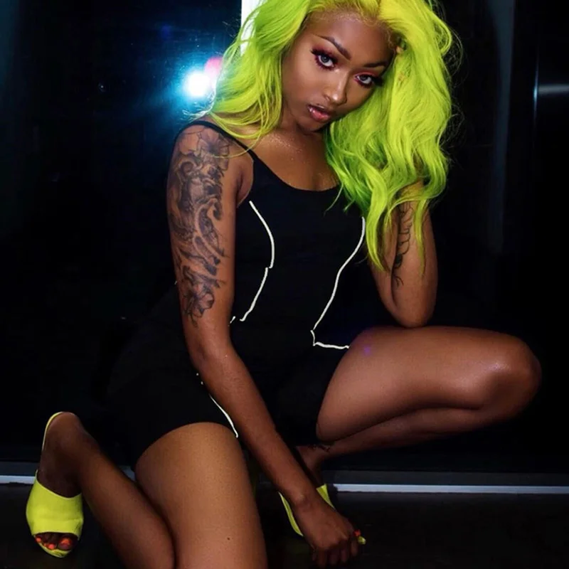 Сексуальный женский костюм на бретелях неоновый цвет облегающий боди