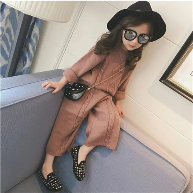 Новый детский комплект для девочек из Комплекты одежды Одежда однотонные