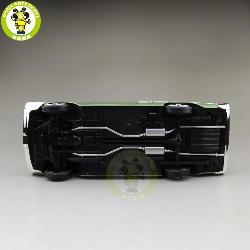1/18 1960 Chrysler 300F Road Signature литая под давлением Модель автомобиля игрушки для мальчиков и девочек подарок