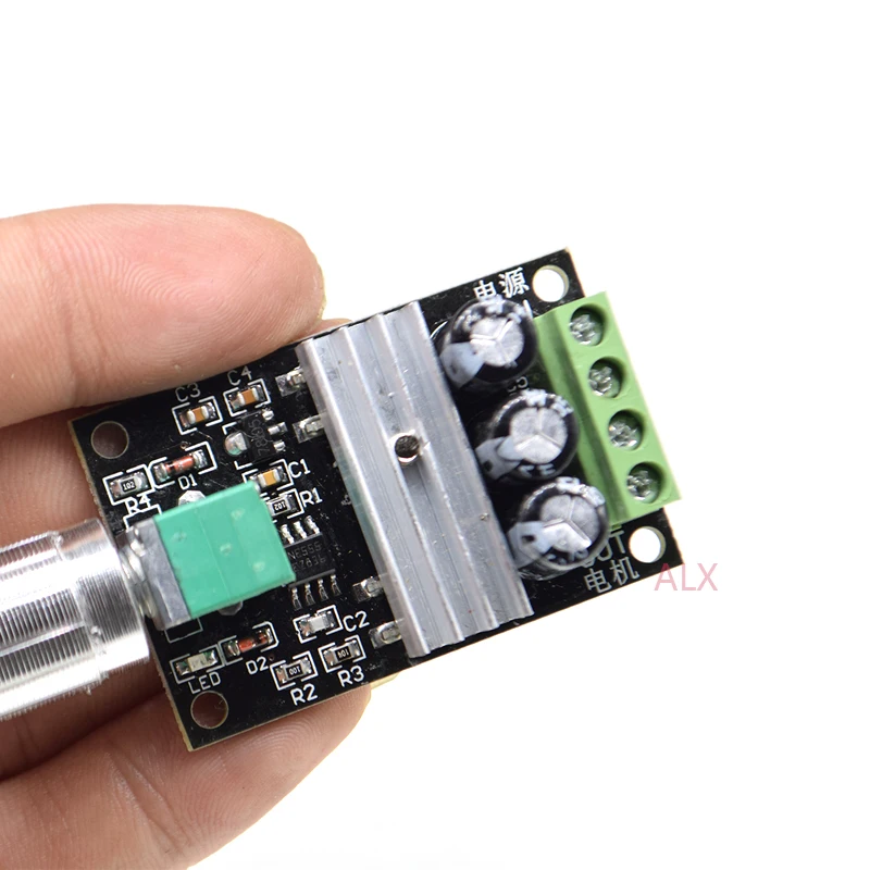 Регулятор скорости двигателя PWM DC 6V 12V 24V 28V 3A переключатель регулятора