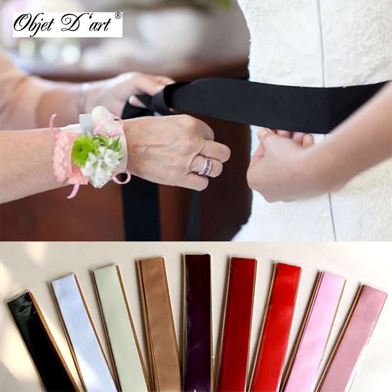 Роскошное сатиновое платье для невесты Двухслойное однотонное с поясом