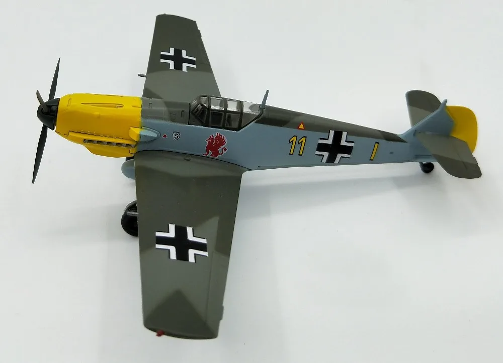 

1:72 German BF109E fighter model 9/JG26 37283 Collection model