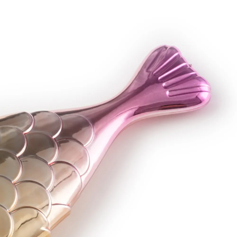 2017 Новый стиль Рыбья чешуя Кисть для макияжа рыбий хвост Нижняя кисть Пудра