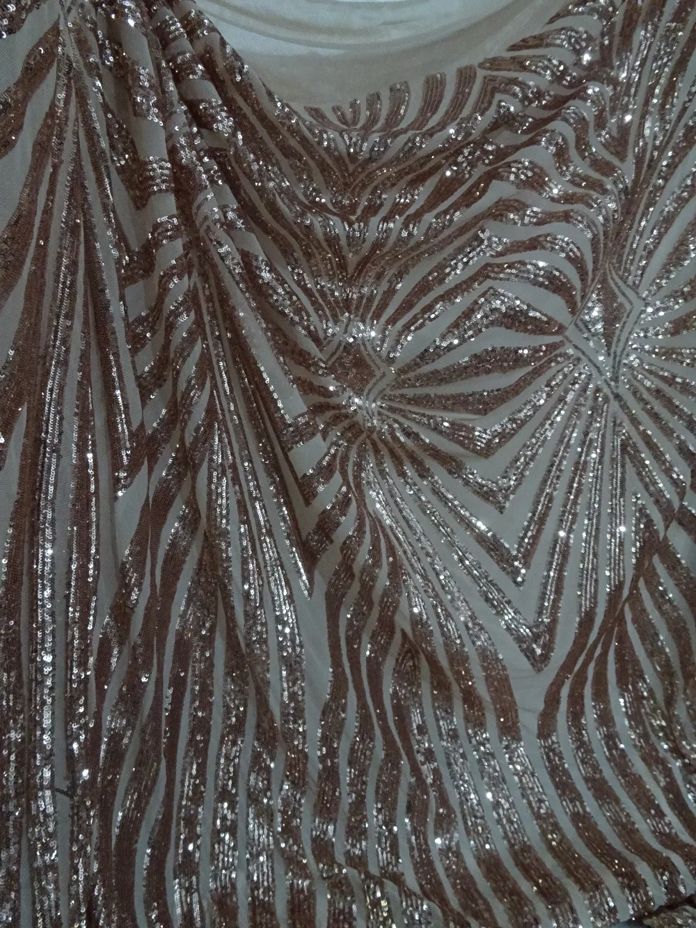 5yard/lot classic embroidered tulle Fabric with strechy Fashionable sequins Embroidered lace fabric for evening dress | Дом и сад