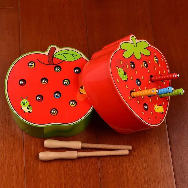 

Magnet Strawberry Catch Worms Board Fishing Game for kids Magnetic Catching Caterpillar Montessori Educational Toys Baby 3years+