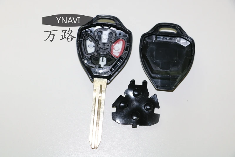 Ynavi Ключи с 3 + 1 Пуговицы Замена заглушкой дистанционного Оболочки Toy43 лезвия для