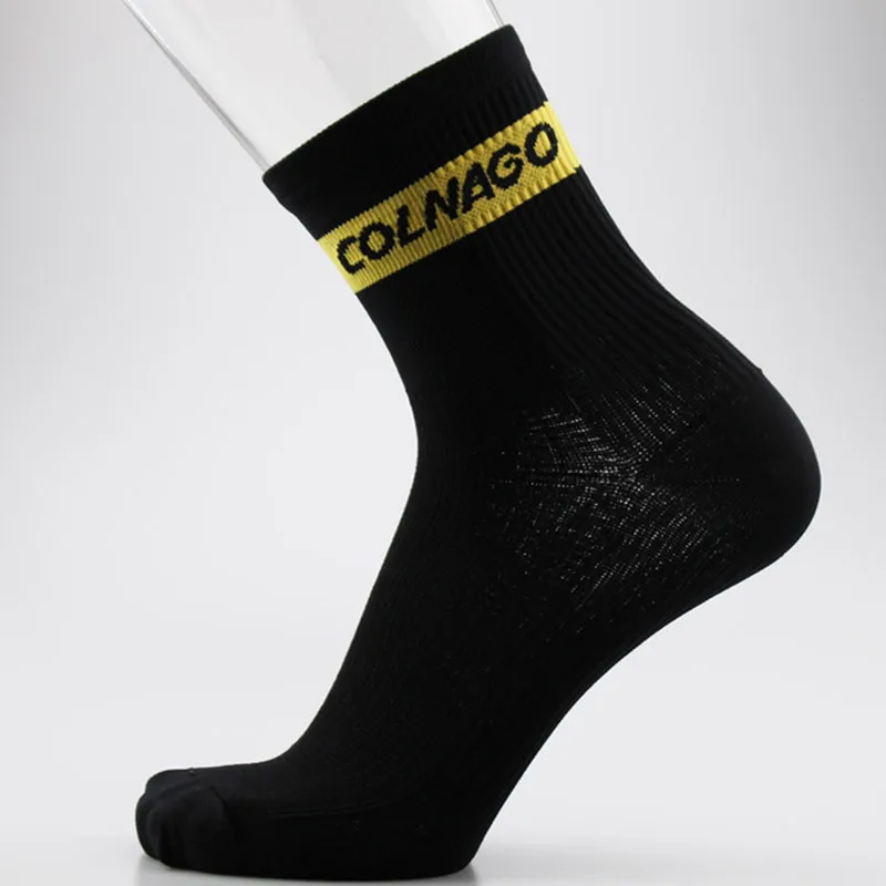 

New Quality Professional Brand Sport Pro Cycling Socks Comfortable Road Bicycle Socks Mountain Bike Socks Racing Socks