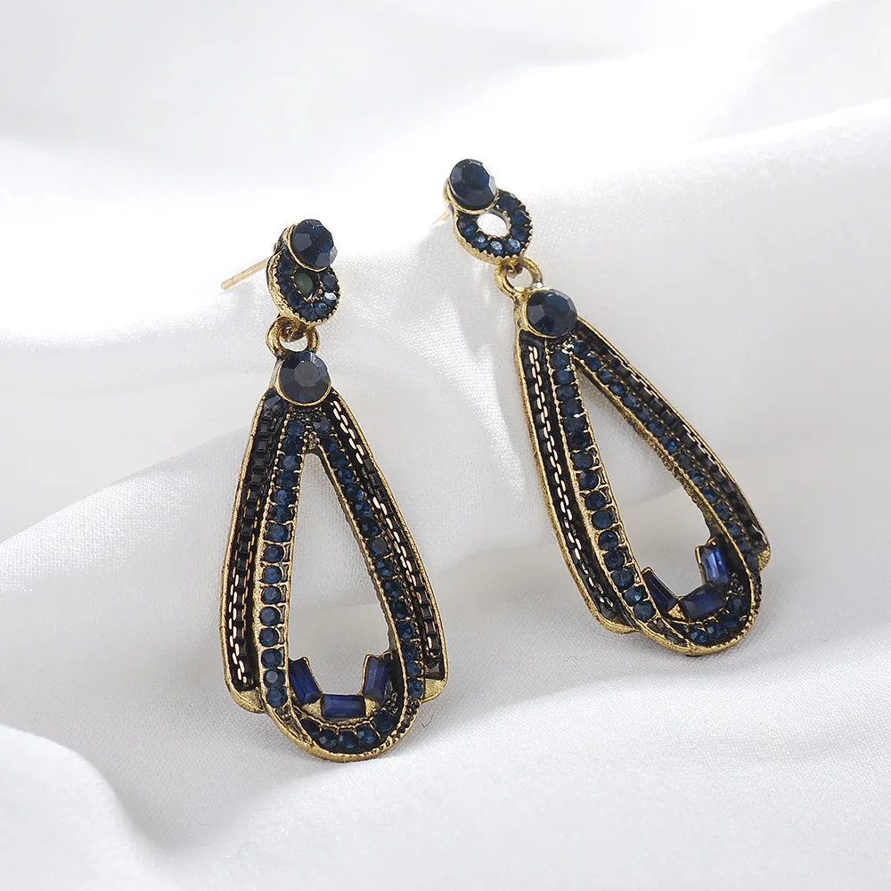 

Retro Blue Crystal Water Drop Full Earrings Ladies Temperament Jewelry L0304