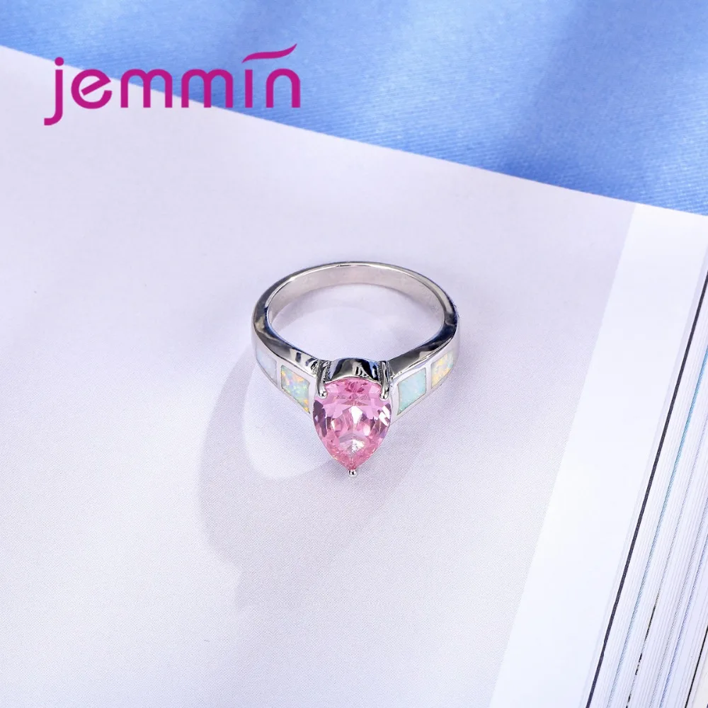 Женское кольцо с белым огненным опалом | Украшения и аксессуары