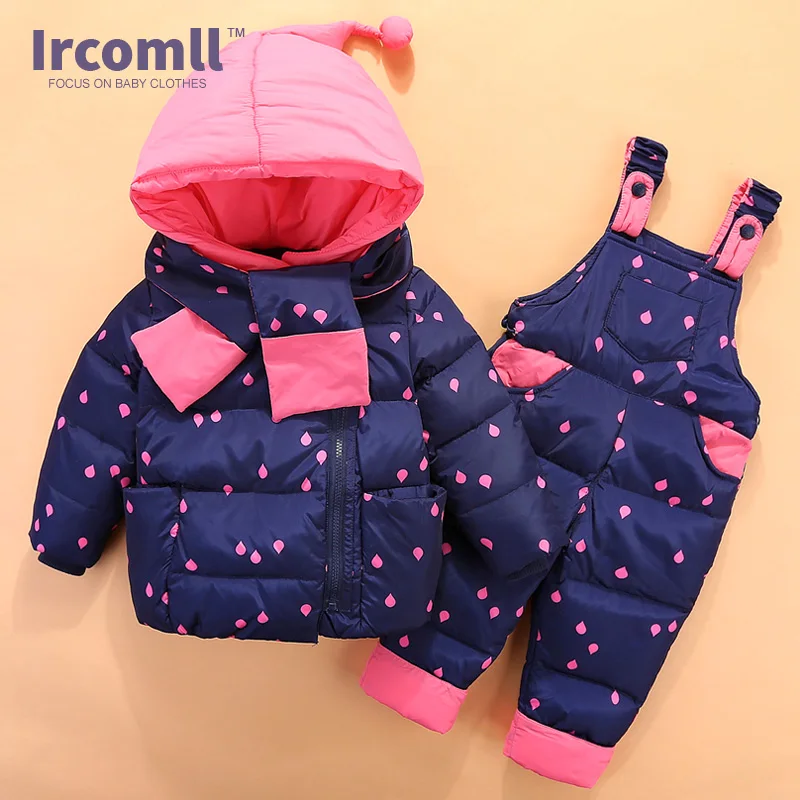 Зимний комплект одежды Ircomll для мальчиков и девочек тёмный пуховик в горошек +