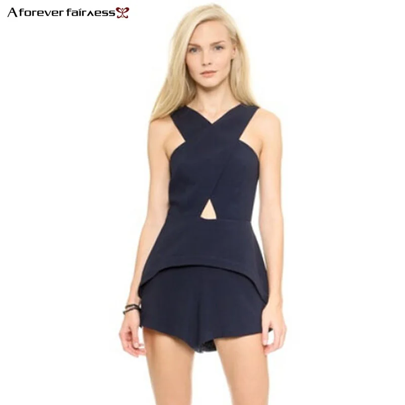 

Women's Jumpsuits Summer Rompers Chest Cross Hollow Out Sexy Casual Bandage Shorts Jumpsuit Feminino Combinaison Rompers AFF403