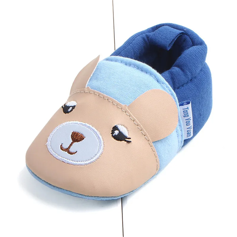 Blue bear Обувь для маленьких мальчиков и девочек; обувь для малышей с нескользящей подошвой; обувь для малышей с изображением животных; обувь для новорожденных; обувь для малышей с мягкой подошвой - Цвет: Blue bear