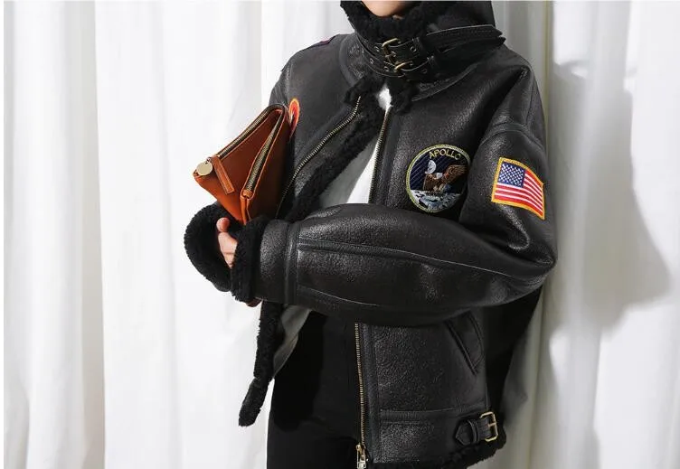 Меховая зимняя женская куртка новинка 2016 утепленная Корейская шерстяная