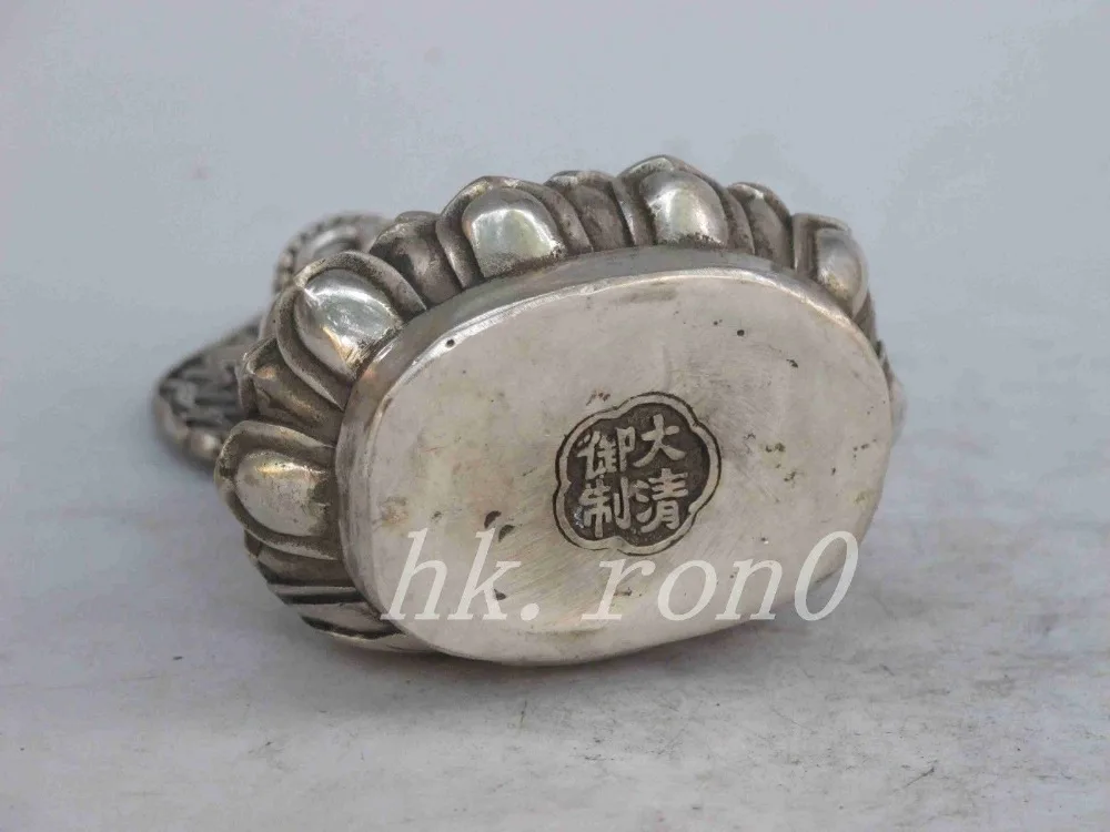 Изысканная китайская коллекция Старинной Ручной Тибетской серебряной статуи