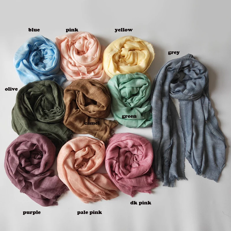 Женский однотонный мягкий шарф из чистой вискозы с золотым люрексом бахромой 10