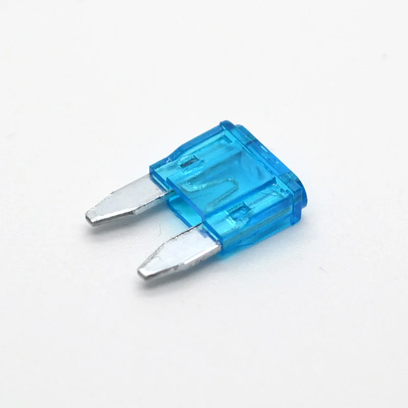 

High Quality 50Pcs/Lot Small Type Automotive Car Boats Fuse Blade 15A