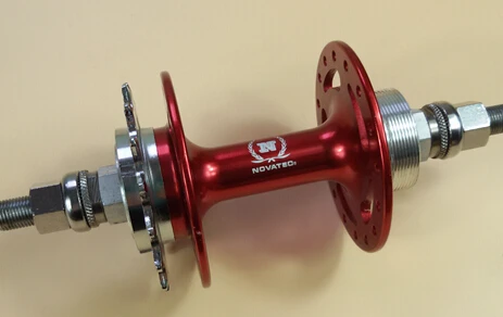 Red 32 round hole Novatec A166SBT Задняя Ступица 24 Отверстия 32 отверстия черный, красный, серебристый фиксированный редукторный трек велосипедные ступицы с бесплатным фиксированным кольцом cog - Цвет: Red 32 round hole