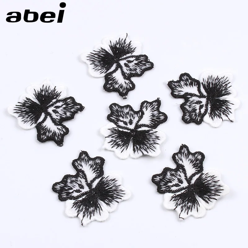 

20pcs/lot 5cm Soluble Embroidered Black White Flower Lace Appliques Fabric Accessory Sewing Craft Wedding Dress garments