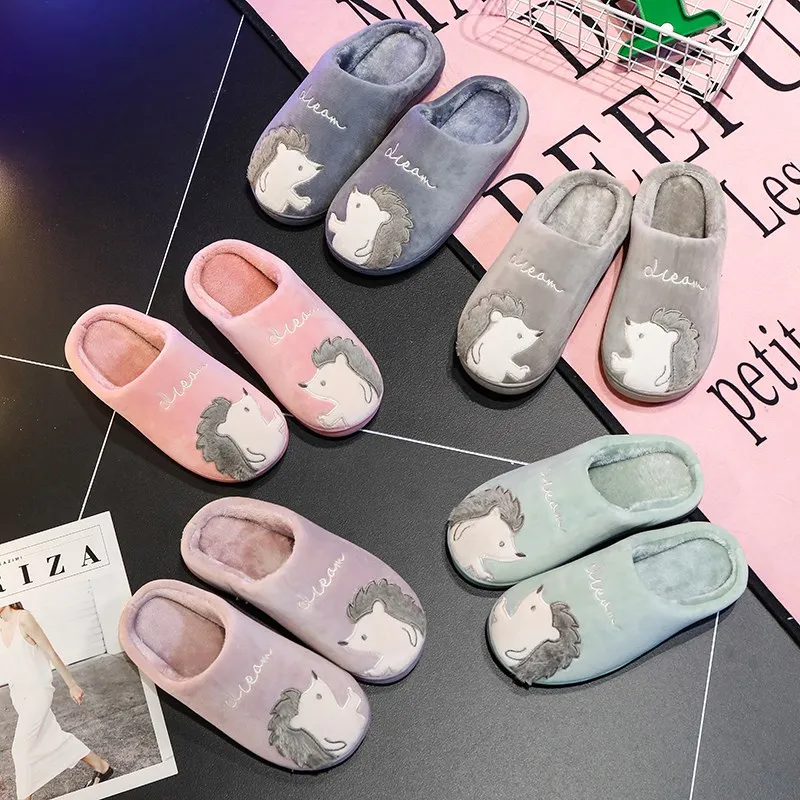 Женские тапочки Зимняя меховая домашняя обувь с рисунком ежика Женская из плюша