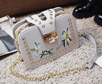 Маленькая женская сумка с вышивкой и заклёпками x9698|embroidery bag|small bagmessenger bag |