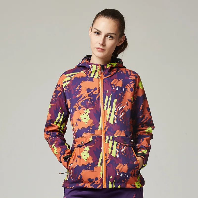 Камуфляж мягкой оболочки зимняя женская обувь лыжные куртки открытый