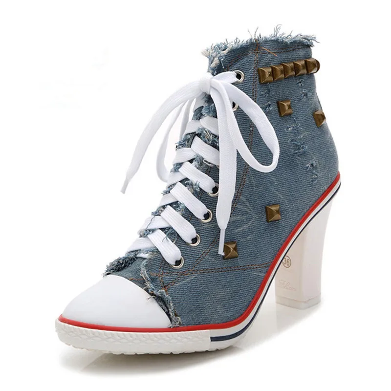 

Women Pumps Fashion New Design Rivets Women Square Heels Quality High Heels Autumn Heels Lady Comfortable Shoes Women