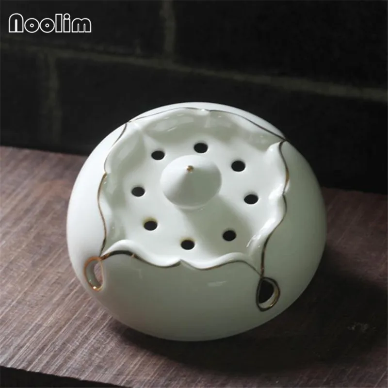 Antique White Lotus Coil Incense Burner With Hollow Cover Gold Edge Stick Holder Home Office Decoration Aroma Censer | Дом и сад
