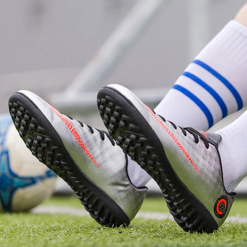 2018 новые детские футбольные кроссовки для мальчиков детей спортивные подростков