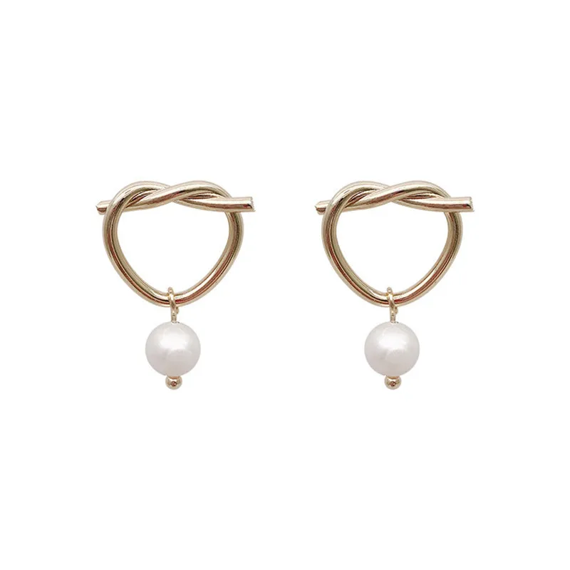 Серьги с ушками высокое качество 2019 корейское металлическое сердце природа