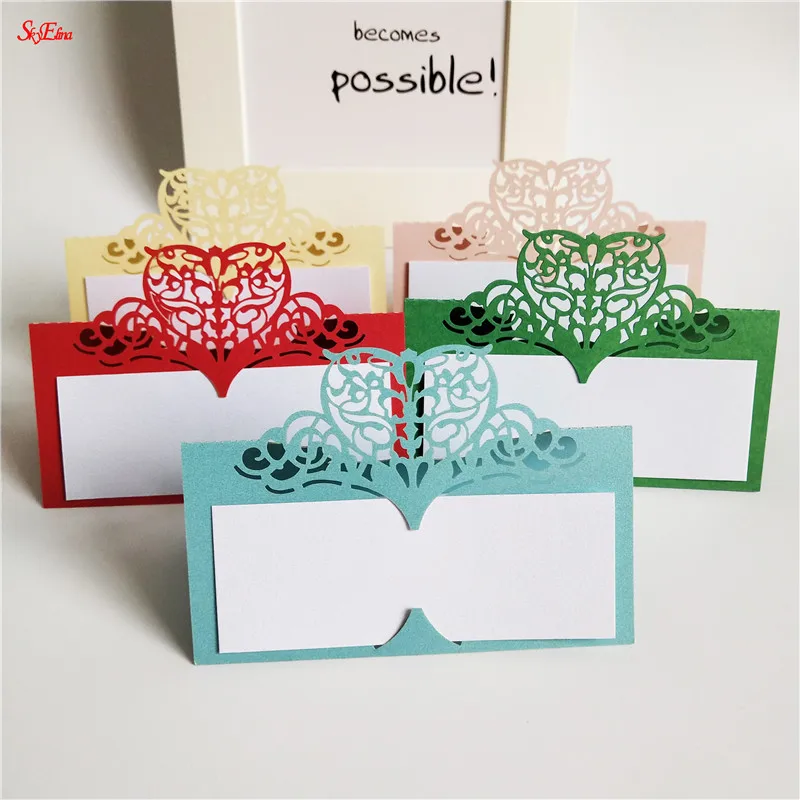 100 шт. красная настольная карта Вертикальная лазерная резка Пригласительные