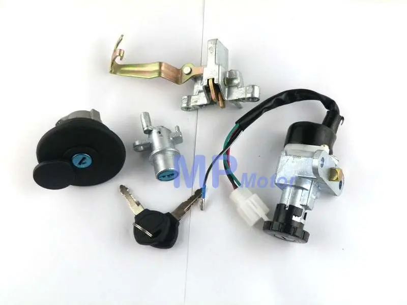 Набор ключей и замков с запирающей газовой шапкой очаровательный бак