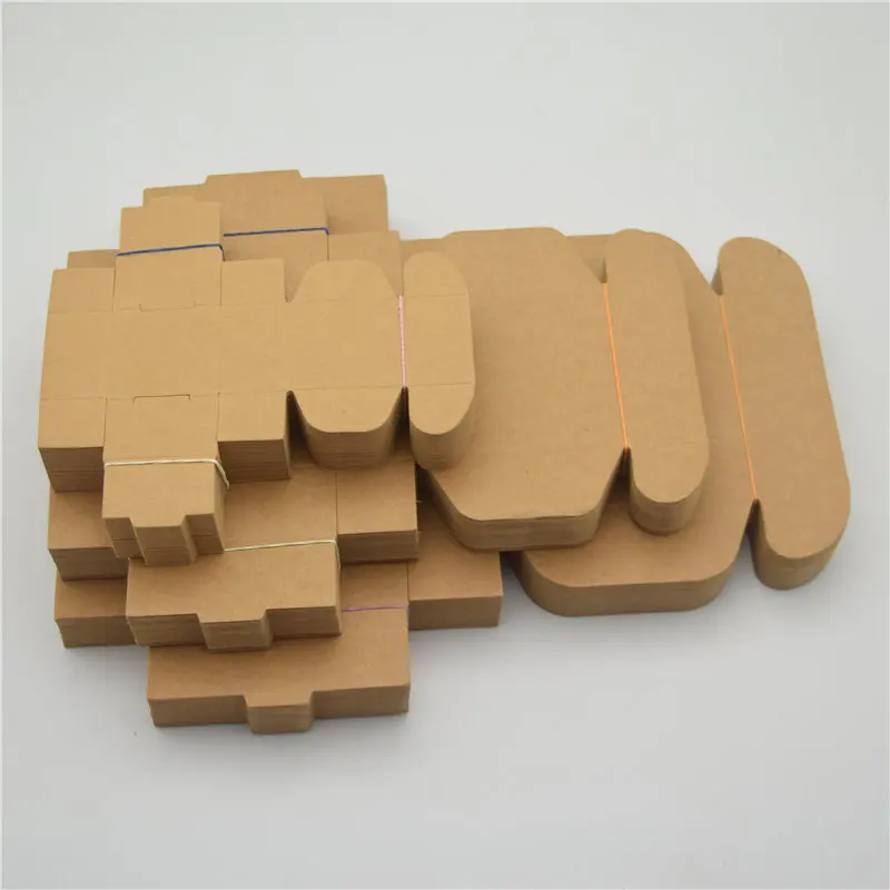 50 шт. коробка из крафт бумаги коричневого цвета без принта подарочная