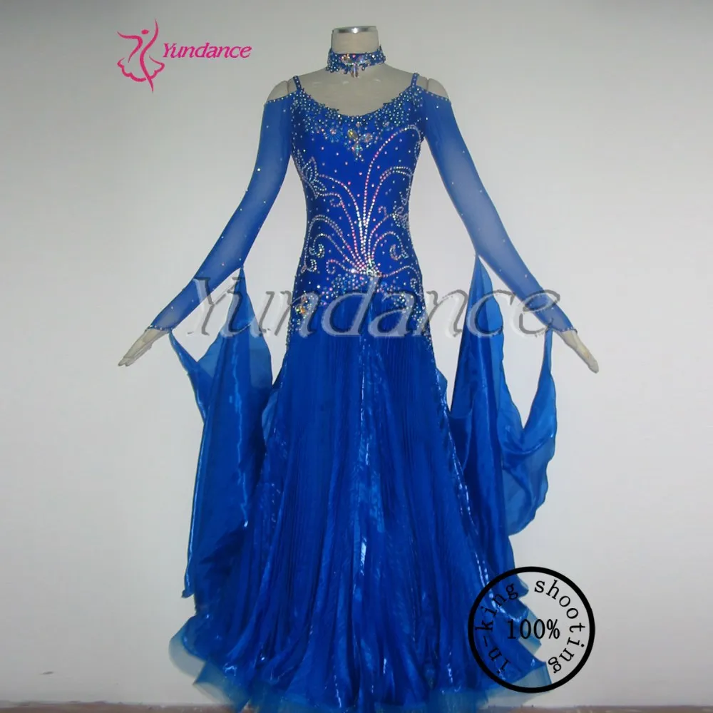 

Professional Customizing Long Sleeve Royal Blue Dance Wear B-11168