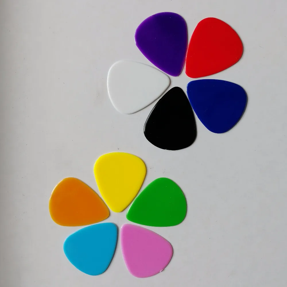 Mixing color nylon plastic guitar picks 071mm 100pcs 1000pcs | Спорт и развлечения