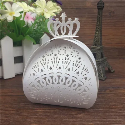 white 50 шт. Корона лазерная резка коробка для шоколада упаковка коробка для конфет Свадебные сувениры вечерние принадлежности Свадебные украшения Свадебная коробка - Цвет: white