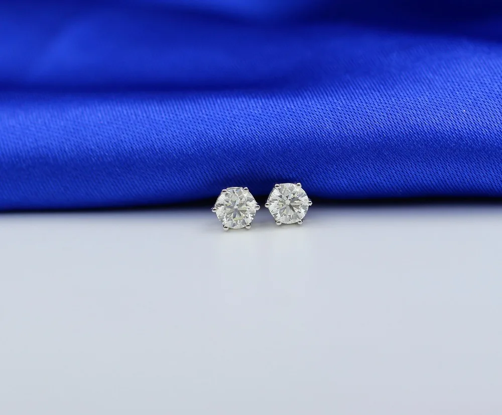 Круглые серьги-гвоздики с натуральным бриллиантом LASAMERO 0 786ctw 18 К золотые