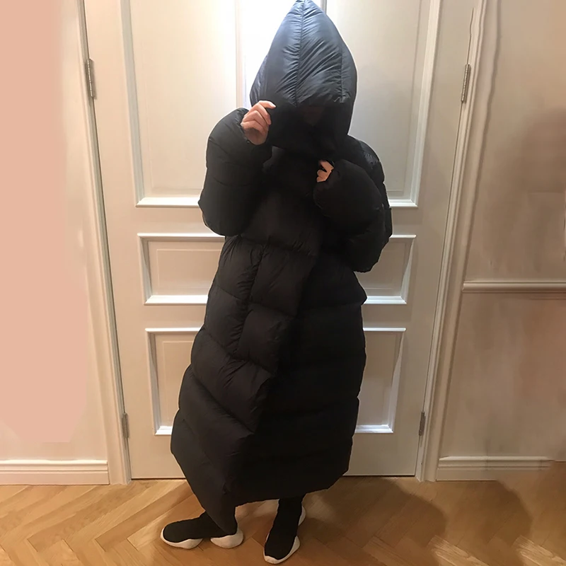 TWOTWINSTYLE, длинный женский зимний пуховик с капюшоном, длинный рукав, большие размеры, пальто для женщин, теплая Мода