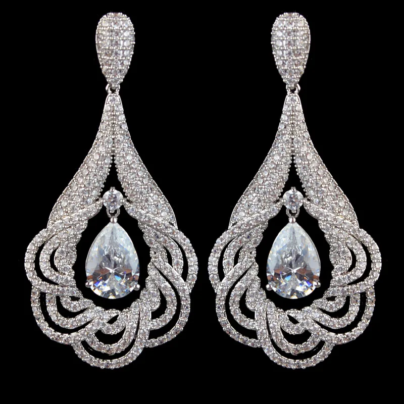 Роскошные серьги подвески с микрозакрепкой из фианита класса ААА для женщин