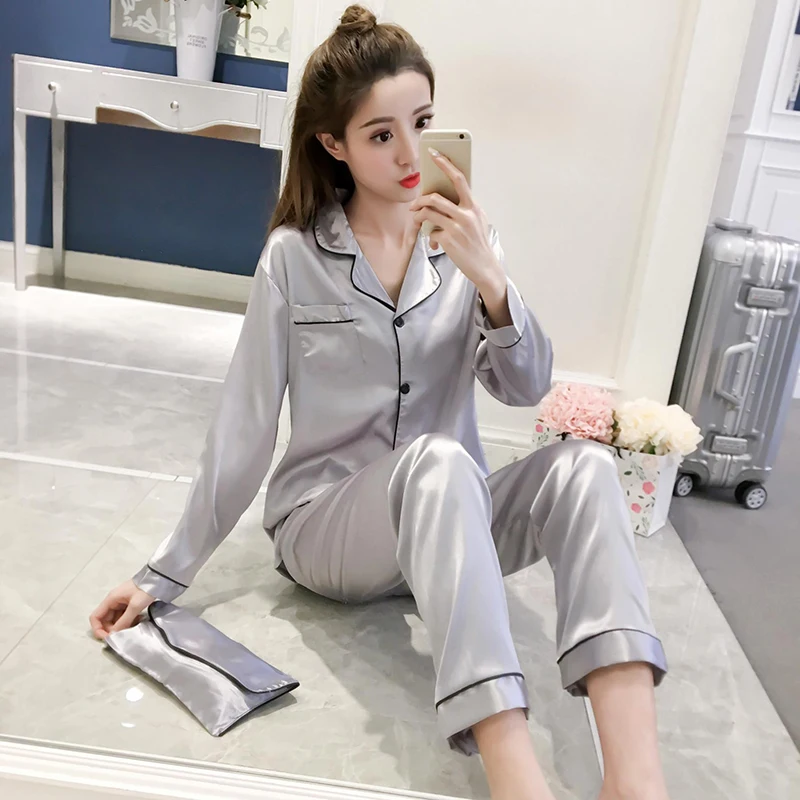 Весна Pijama шелк мягкий Женское ночное белье Комплект из двух предметов с кошелек