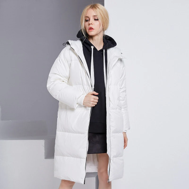 

SoftFox winter duck down jacket 100% duck down women long coat parkas Warm Clothe with hat Full Sleeve High Quality