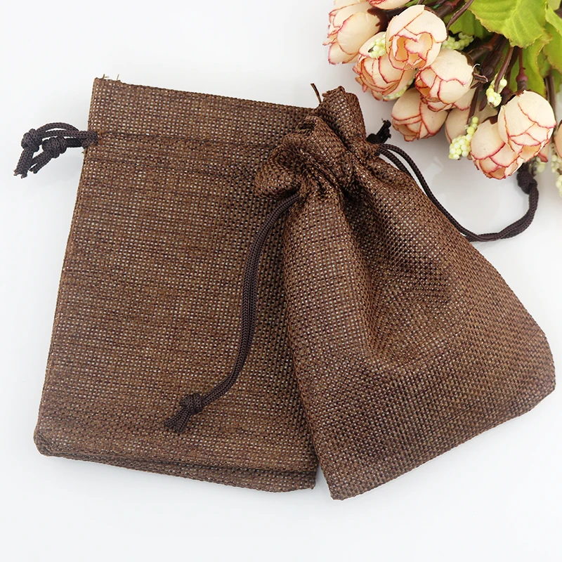 

50pcs Small Coffee Jute Bag 7*9cm Cute Drawstring Gift Bag Wedding Use Sachet Storage Charms Jewelry Packaging Linen Bags