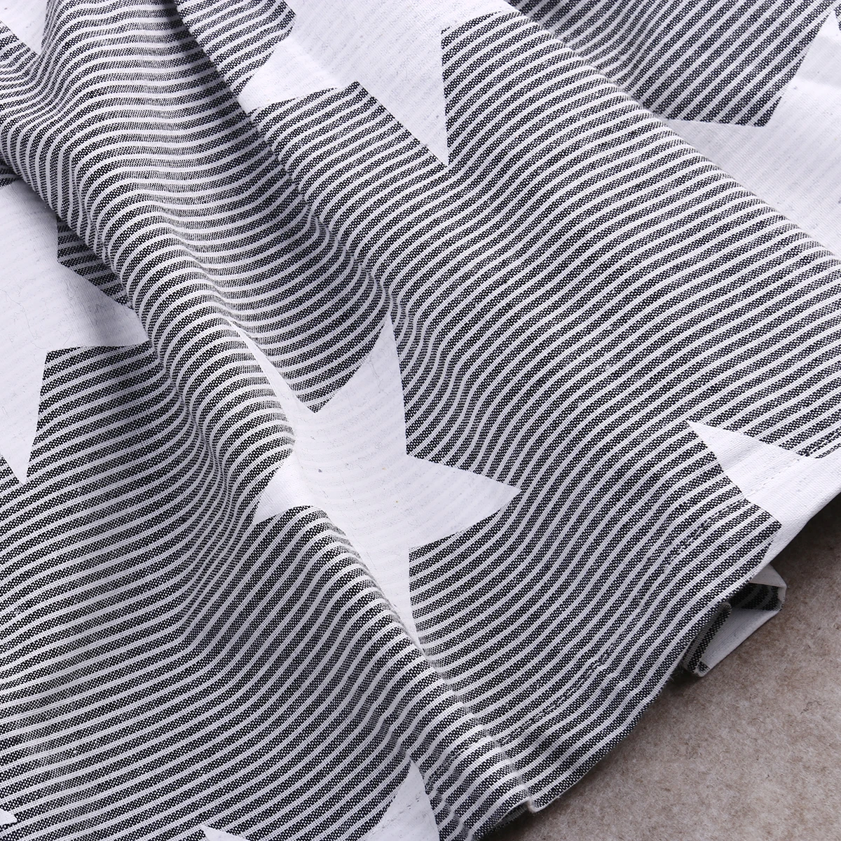 Детское платье без рукавов с открытой спиной и лямкой на шее вечерние платья